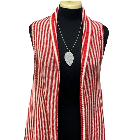 BCBG MaxAzria Sweater - Picture 2 of 5